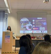 [site:name] - [node:title]