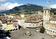 Imprese gestite da stranieri in Trentino - Camera di Commercio di Trento Imprese gestite da stranieri in Trentino - Camera di Commercio di Trento